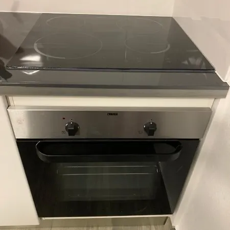 Vista Frontal Zoo 아파트 *